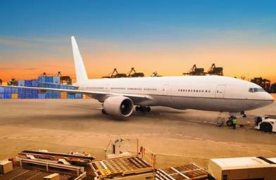 航空快遞在協(xié)助企業(yè)進行貨運運輸中起著重要的作用