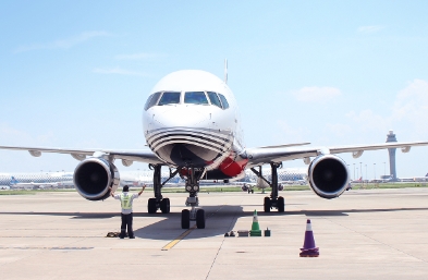 航空運(yùn)輸公司肩負(fù)著全球供應(yīng)鏈中關(guān)鍵貨物的運(yùn)輸任務(wù)